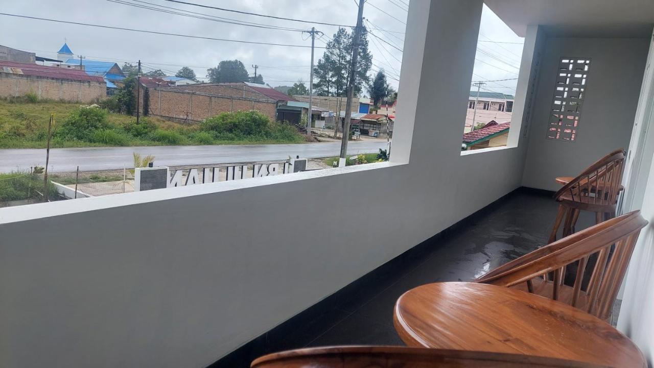 Hotel Wisma Mangurna Dolok Sanggul Dış mekan fotoğraf